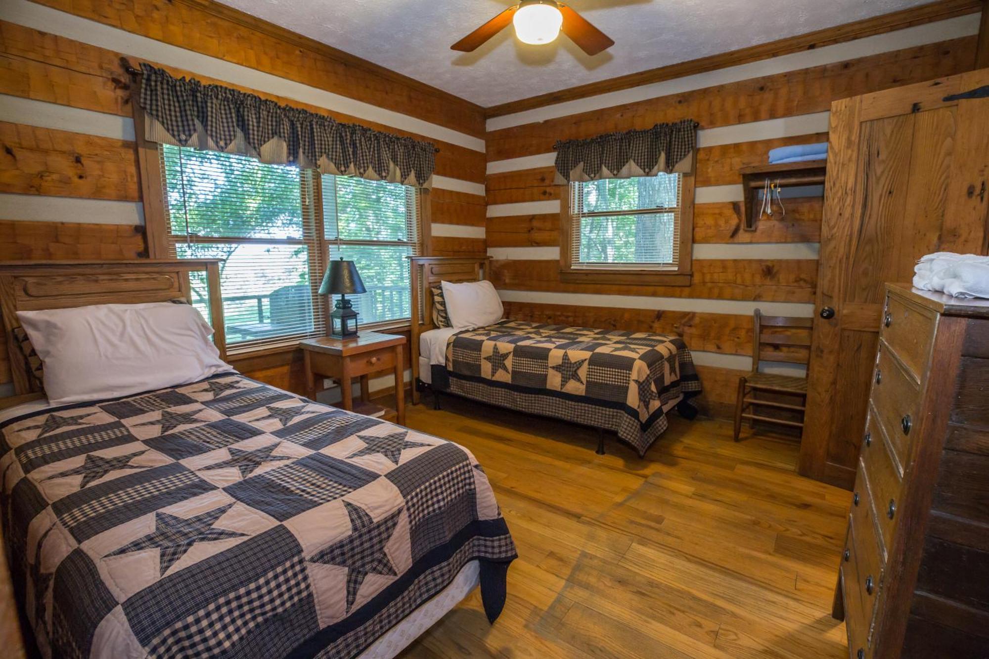 Вилла Springmaid Mountain Spruce Pine Экстерьер фото