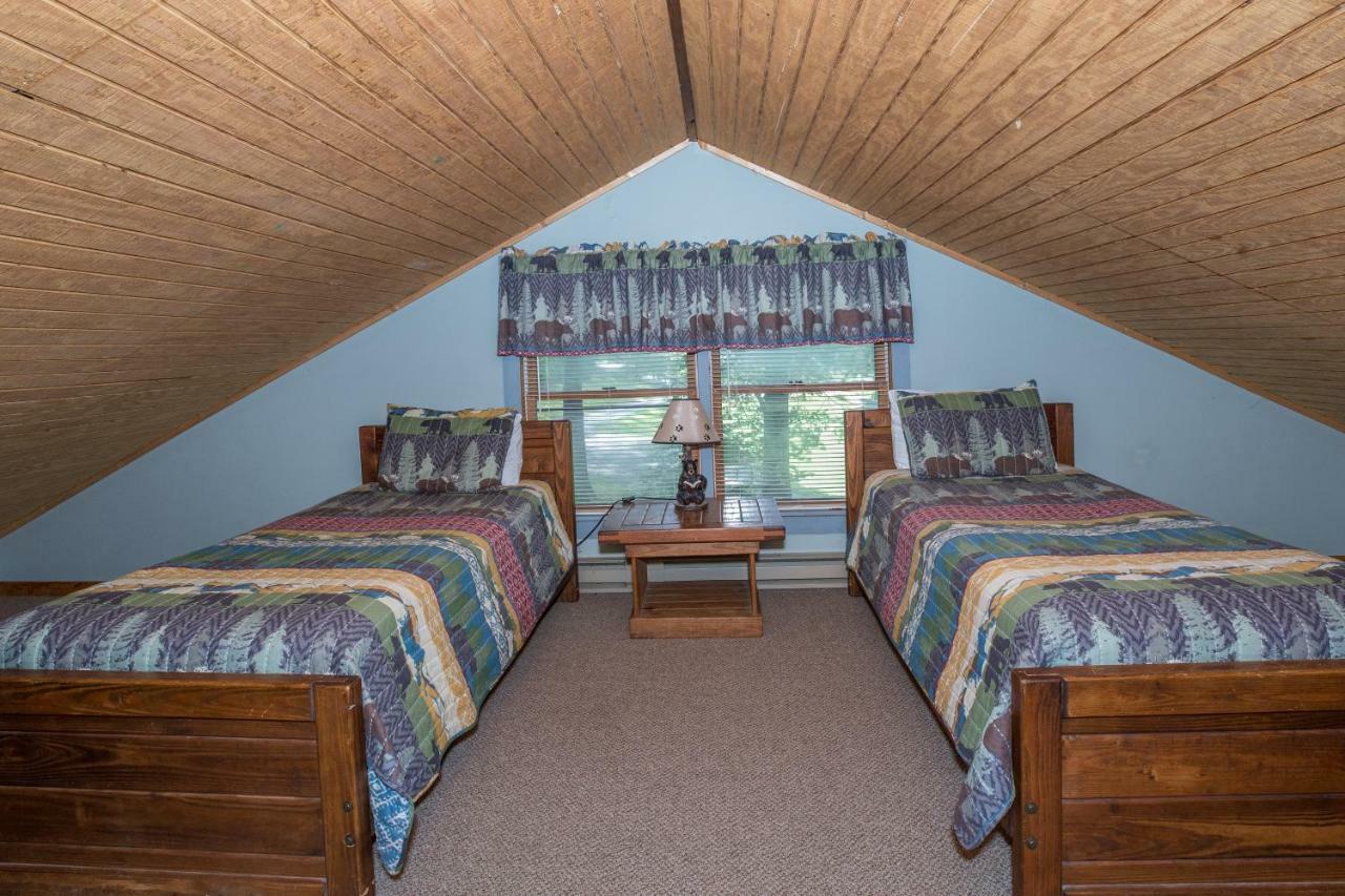 Вилла Springmaid Mountain Spruce Pine Экстерьер фото