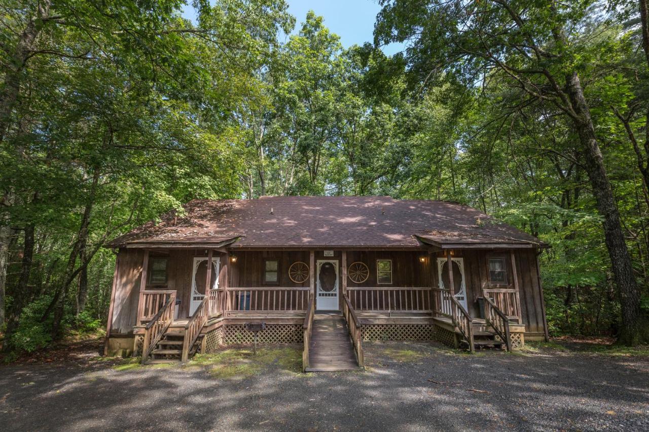 Вилла Springmaid Mountain Spruce Pine Экстерьер фото